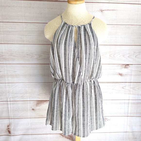J for Justify Pants - J for Justify Striped High Neck Keyhole Shorts Romper in Black and White Size XL
